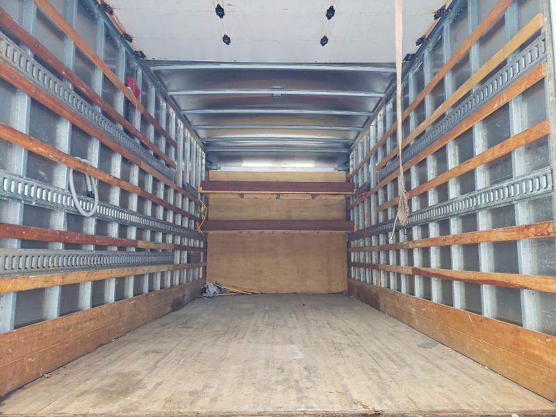 2020 Hino 195 BOX Truck