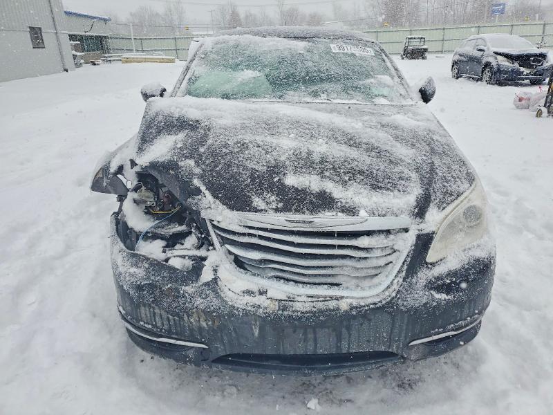 2012 Chrysler 200 Touring