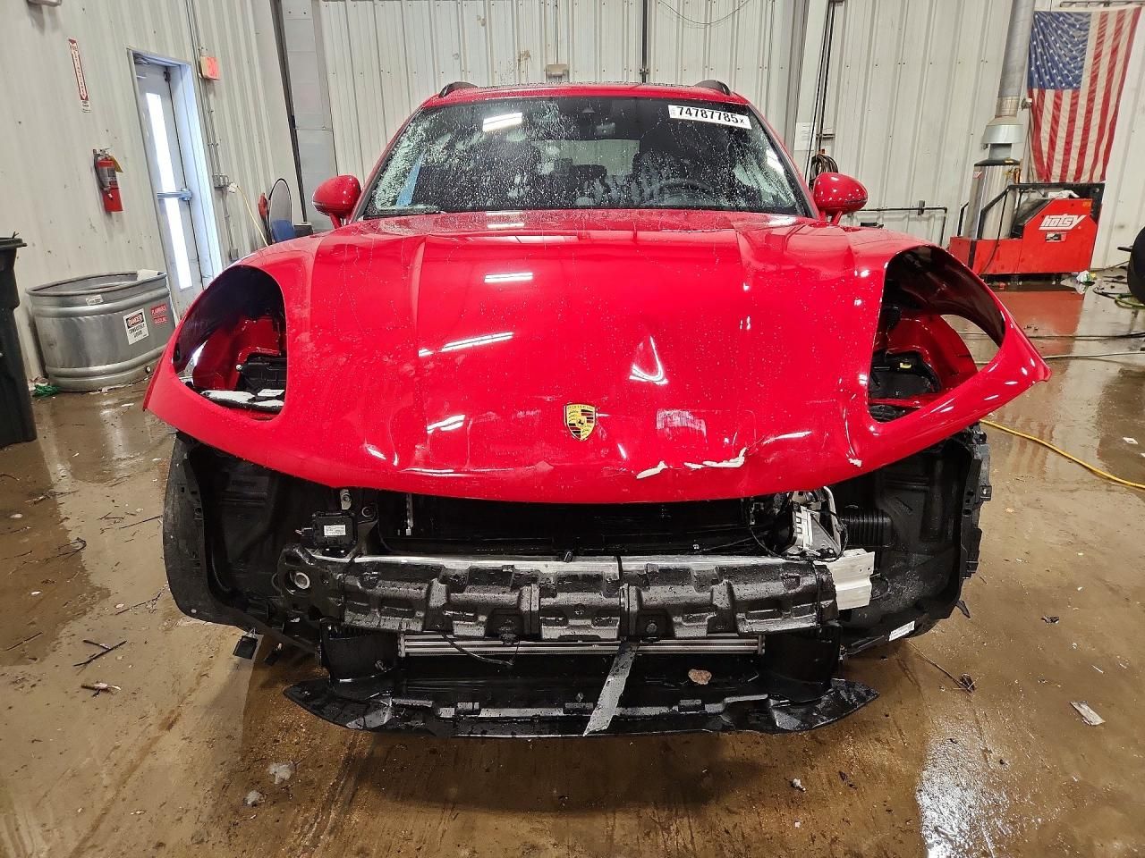 2025 Porsche Macan Base