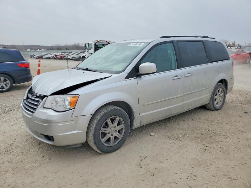 2008 Chrysler Town & Country Touring