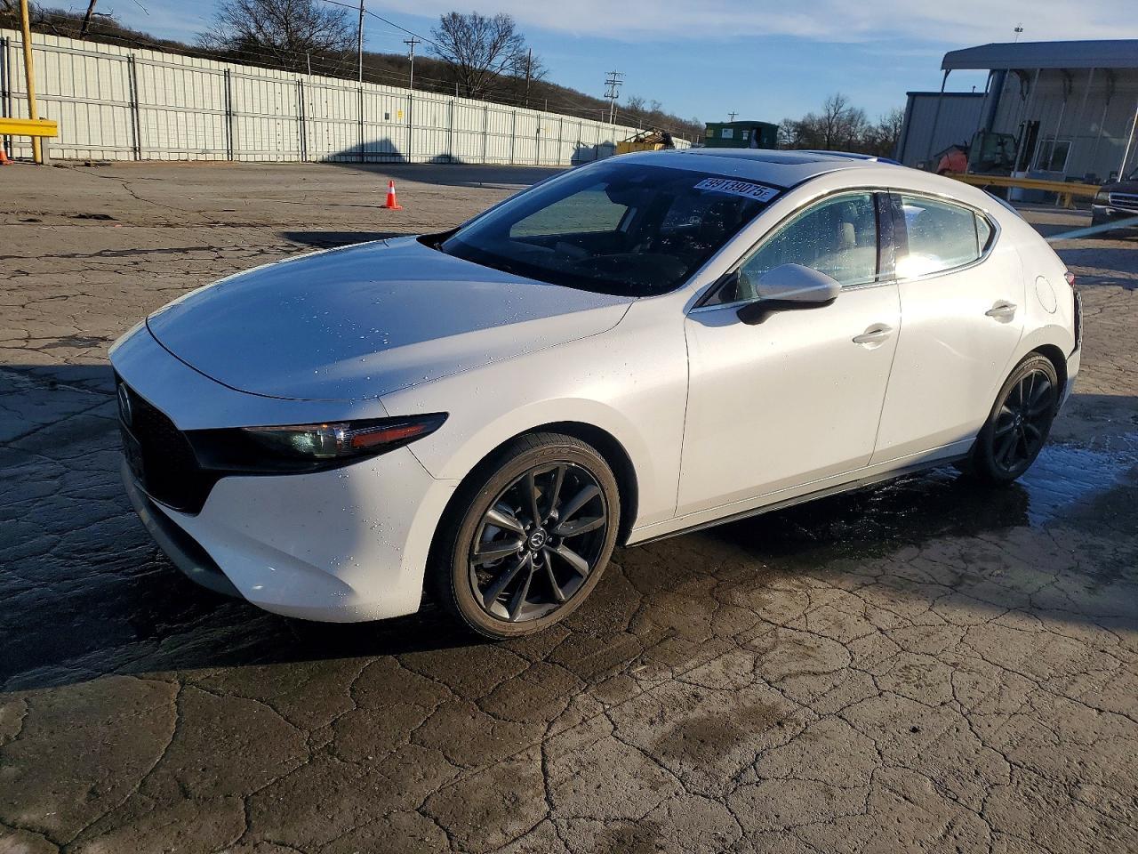 2023 Mazda 3 Premium