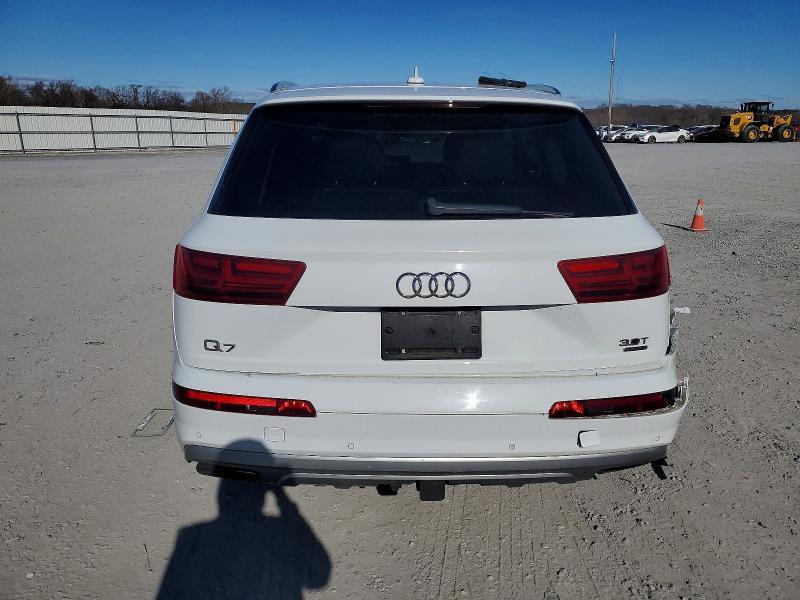 2018 Audi Q7 Prestige
