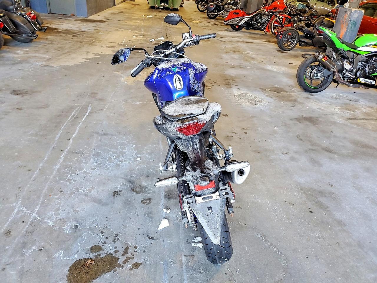 2025 Yamaha Mtn320 a