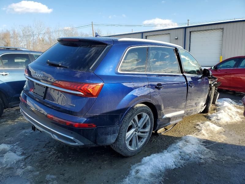 2023 Audi Q7 Premium