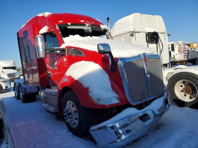 2019 Kenworth T680-Semi Truck