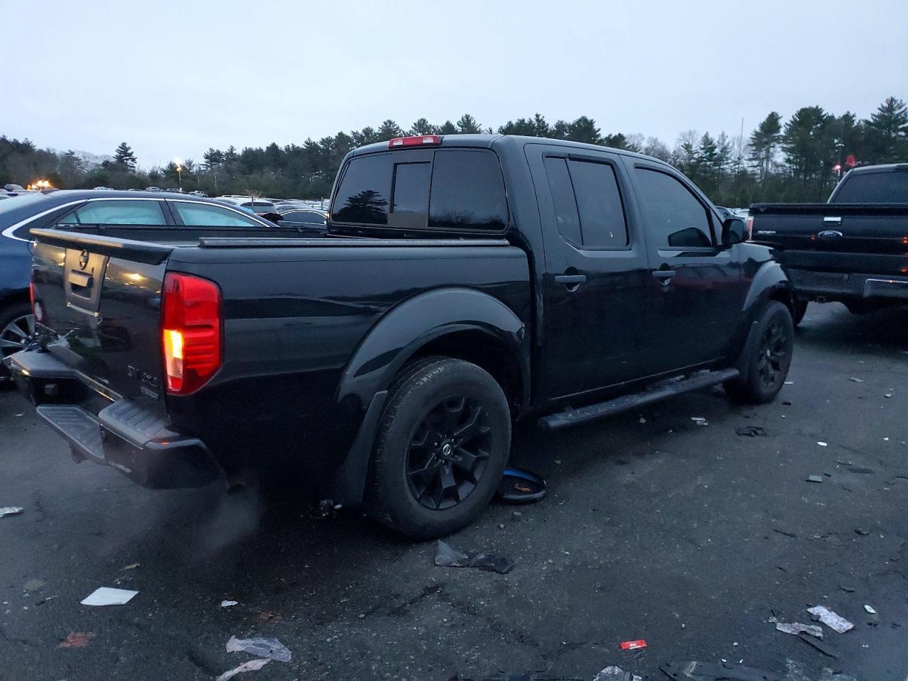 2021 Niss Frontier sv