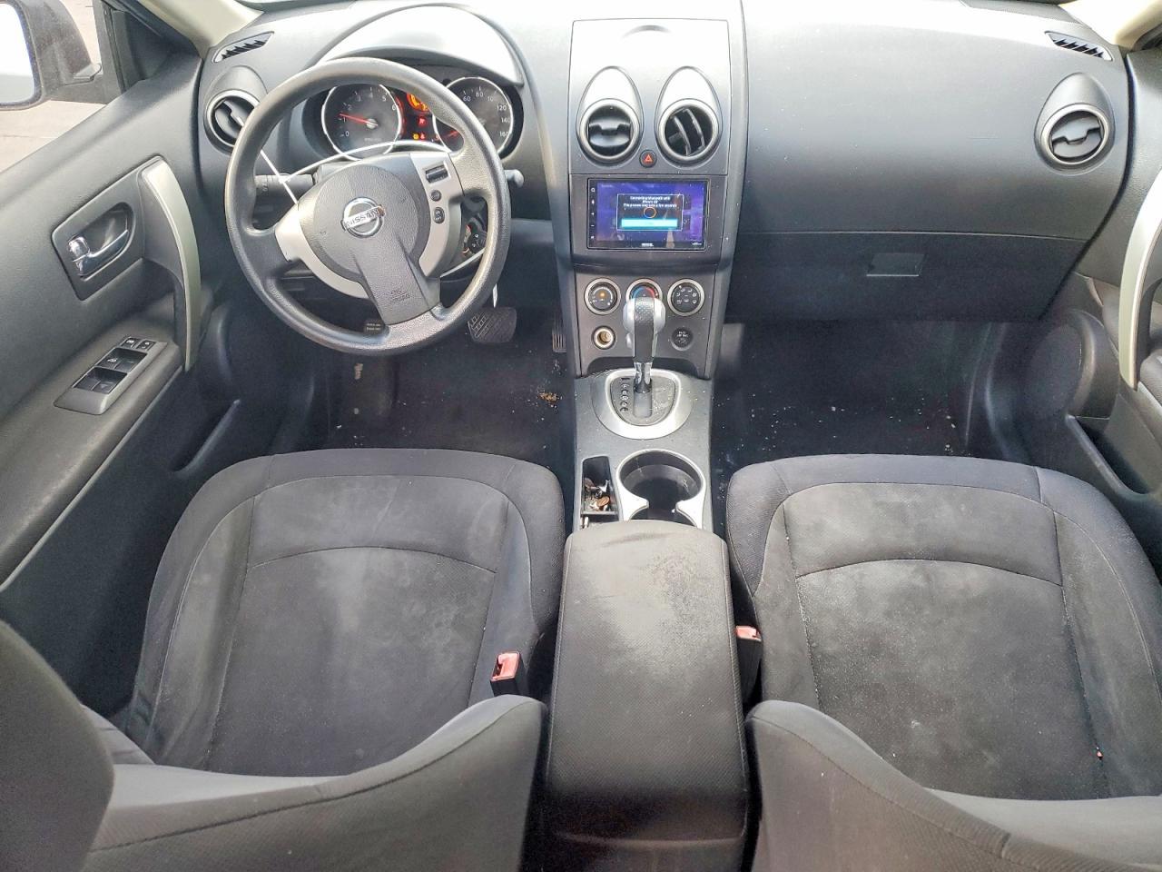 2010 Nissan Rogue s