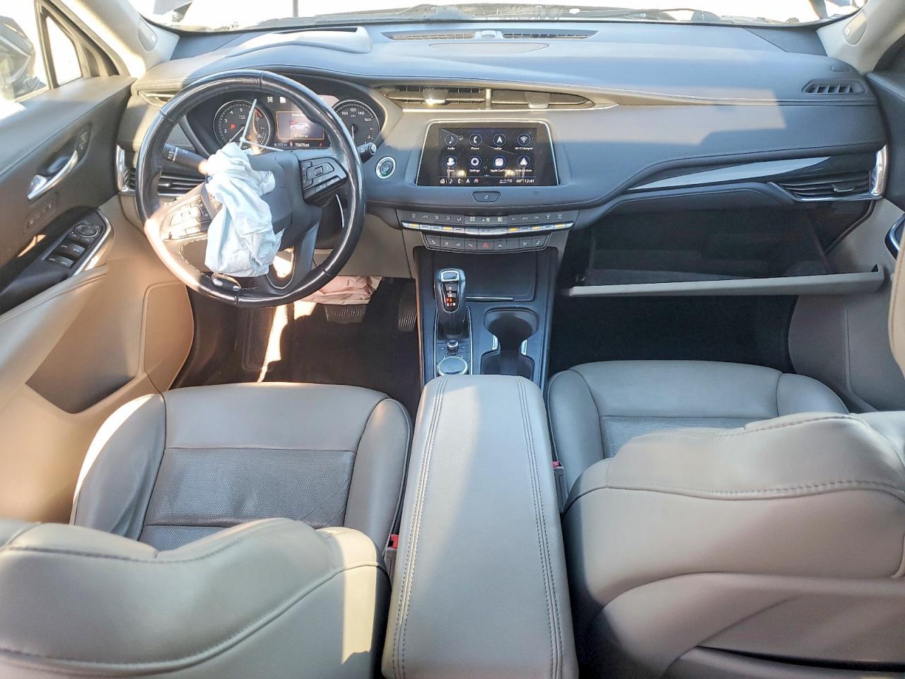 2019 Cadillac XT4 Premium Luxury