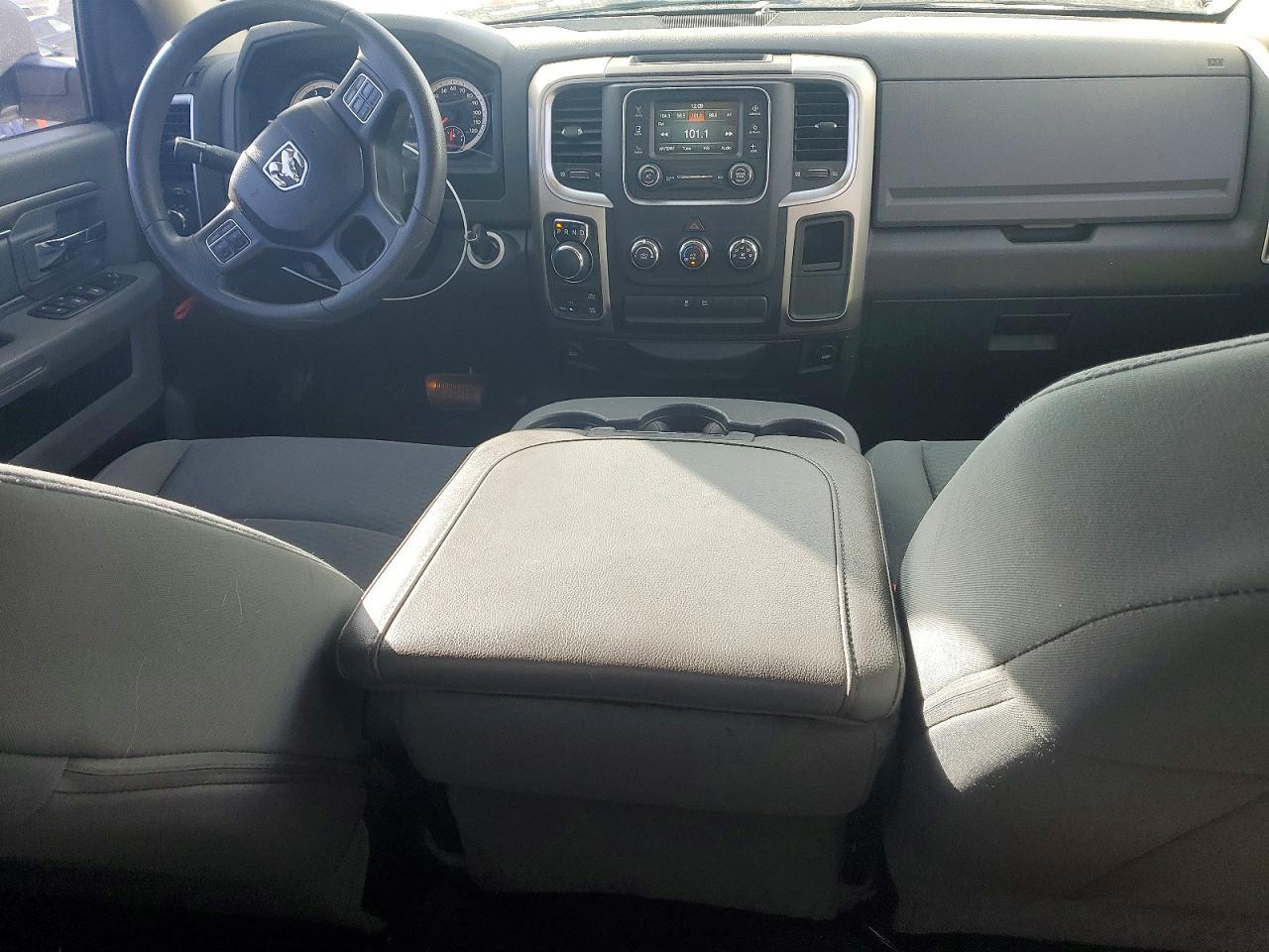 2014 Dodge RAM 1500 SLT