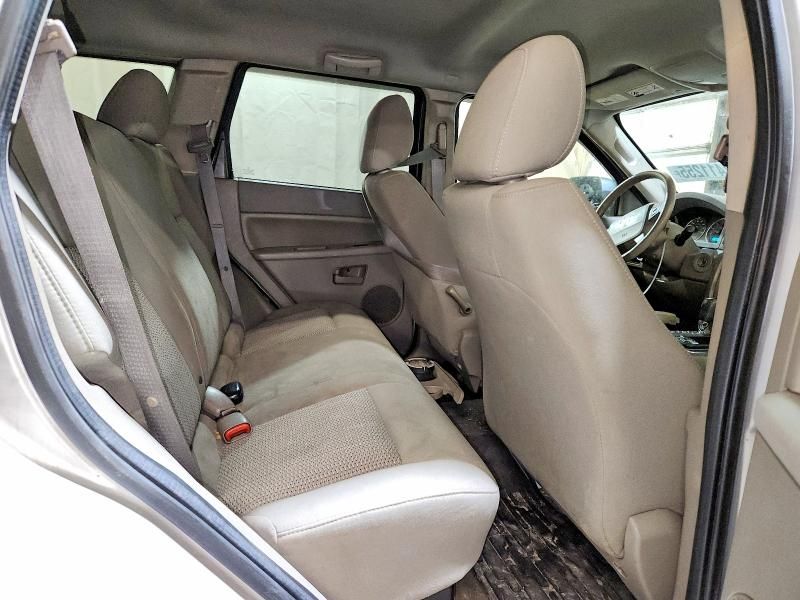 2007 Jeep Grand Cherokee Laredo