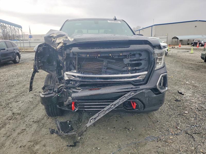 2019 GMC Sierra K1500 AT4