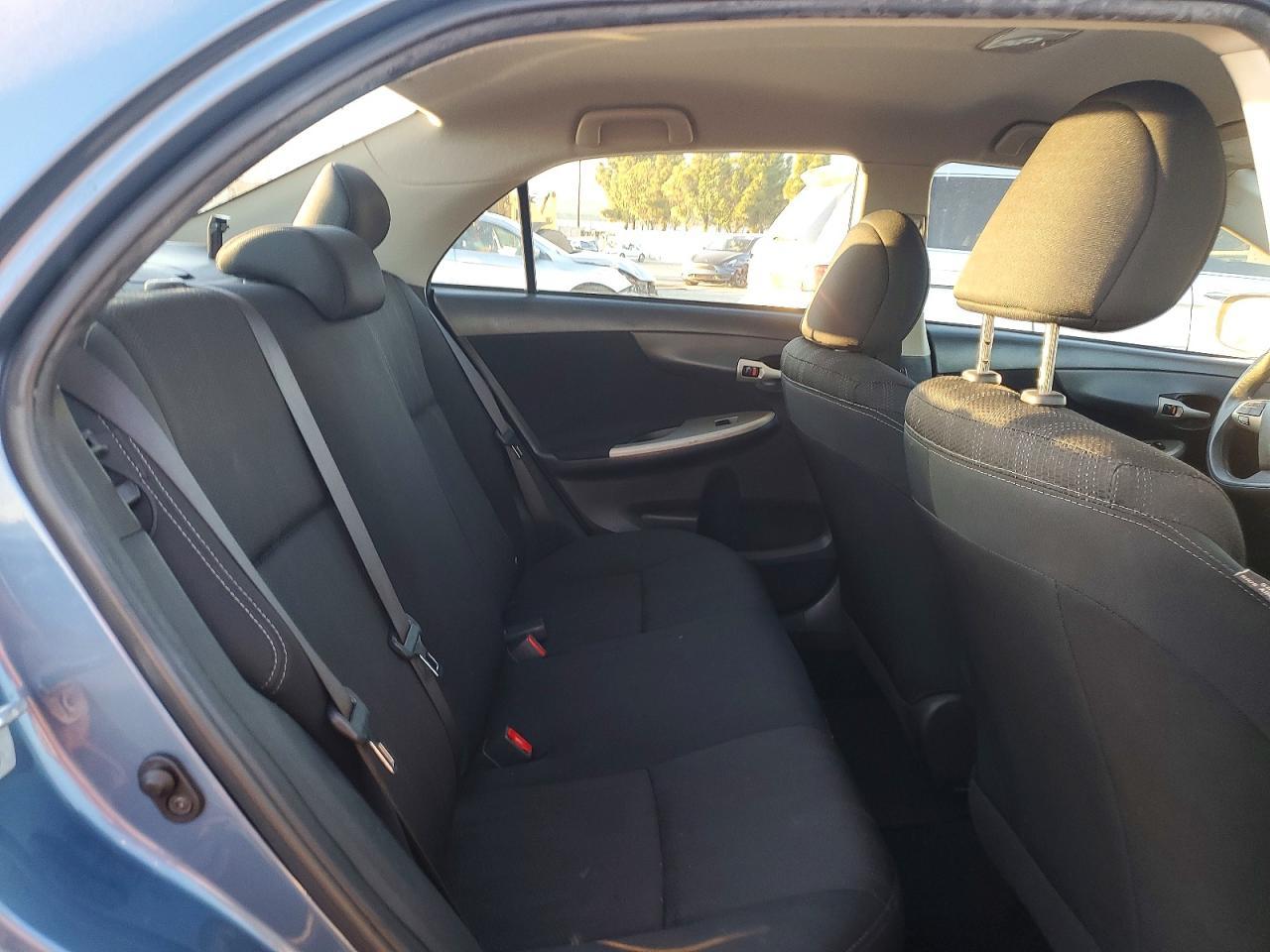 2013 Toyota Corolla s