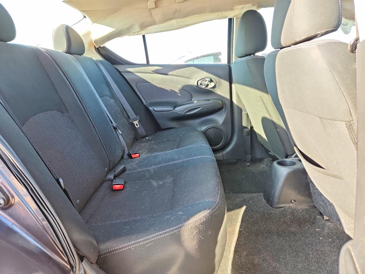 2015 Nissan Versa s