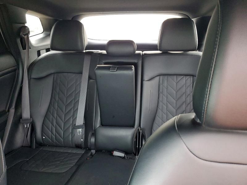 2025 KIA Sportage x Line