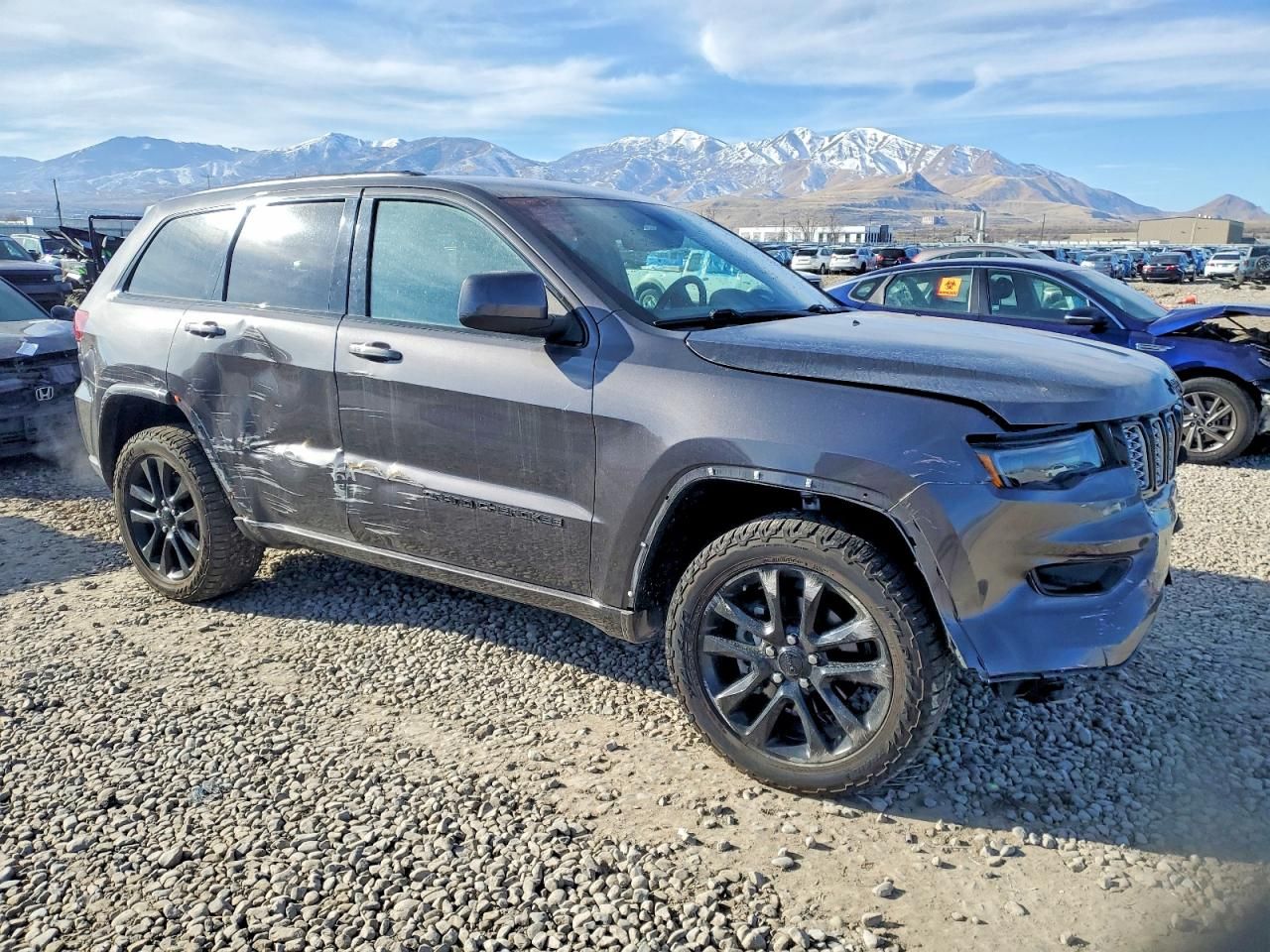 2020 Jeep Grand Cherokee Laredo