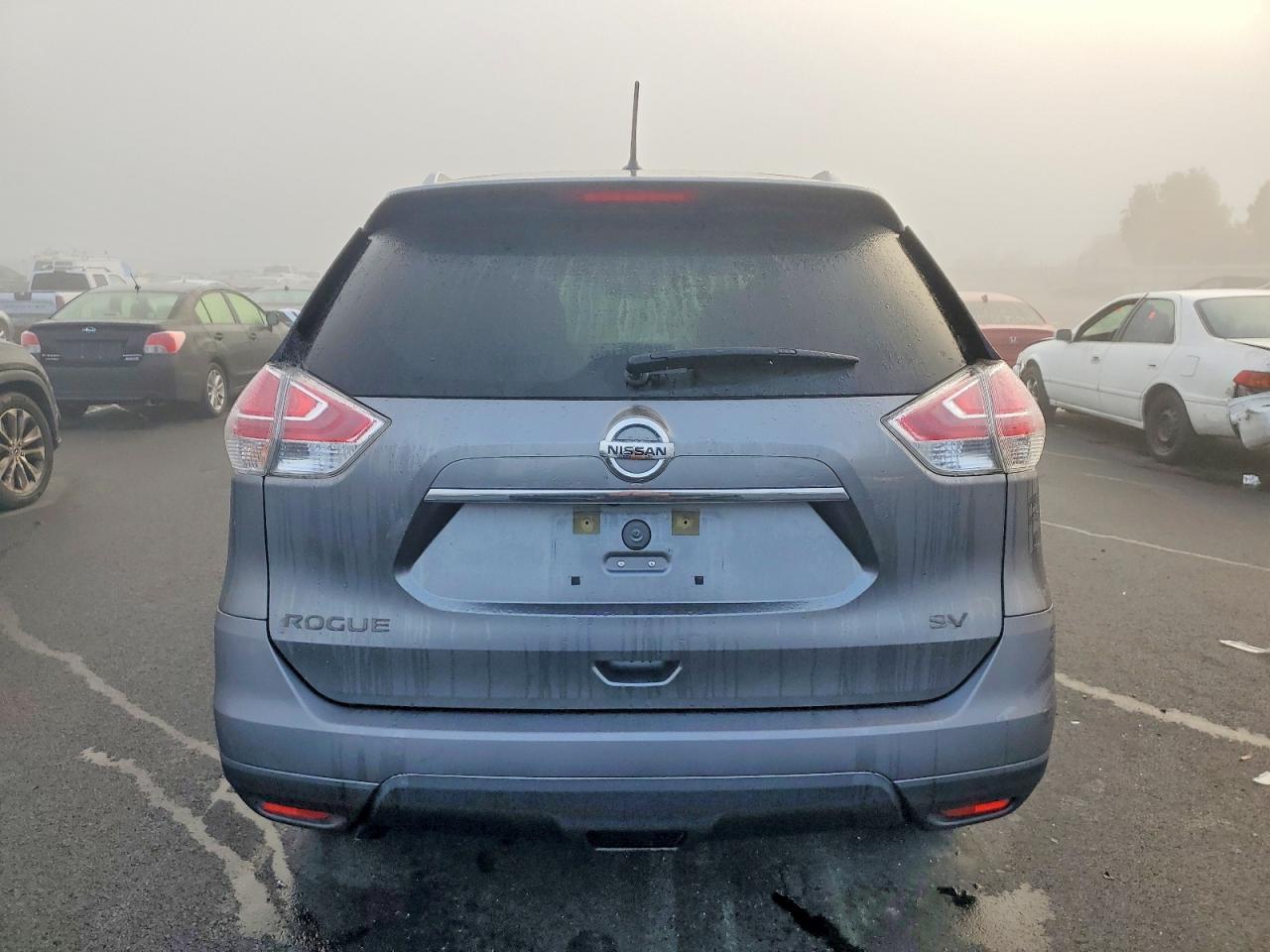 2016 Nissan Rogue sv