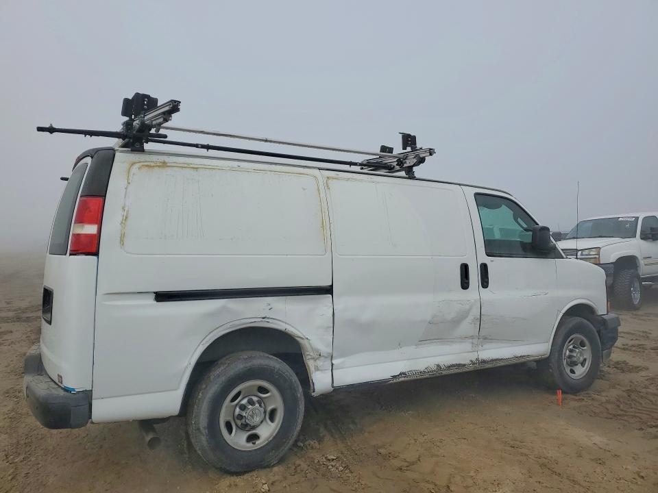 2017 Chevrolet Express G2500 Utility / Service Van