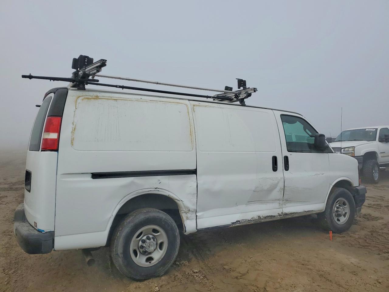 2017 Chevrolet Express G2500 Utility / Service Van