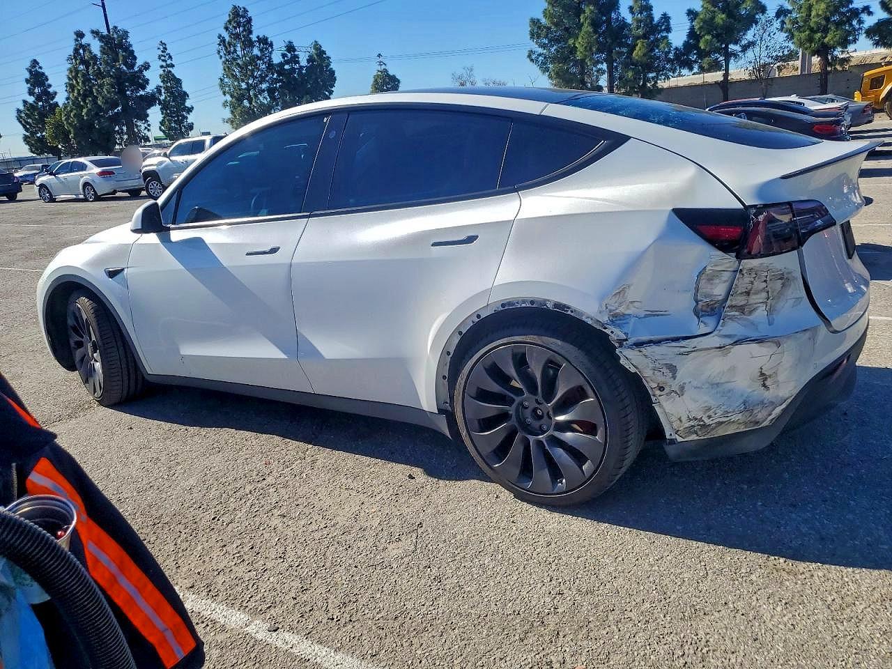 2022 Tesla Model y