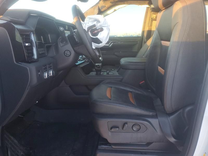 2024 GMC Sierra K1500 AT4