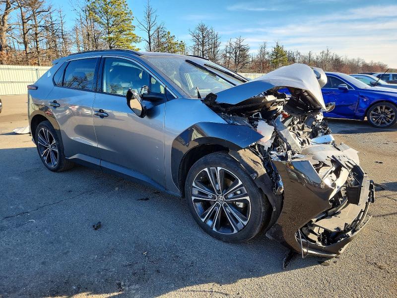 2023 Toyota Bz4x xle