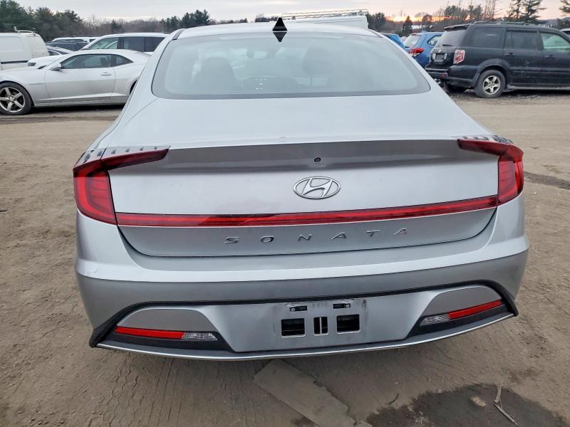 2022 Hyundai Sonata se