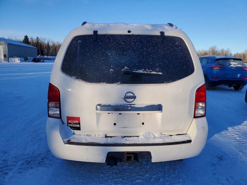 2012 Nissan Pathfinder s