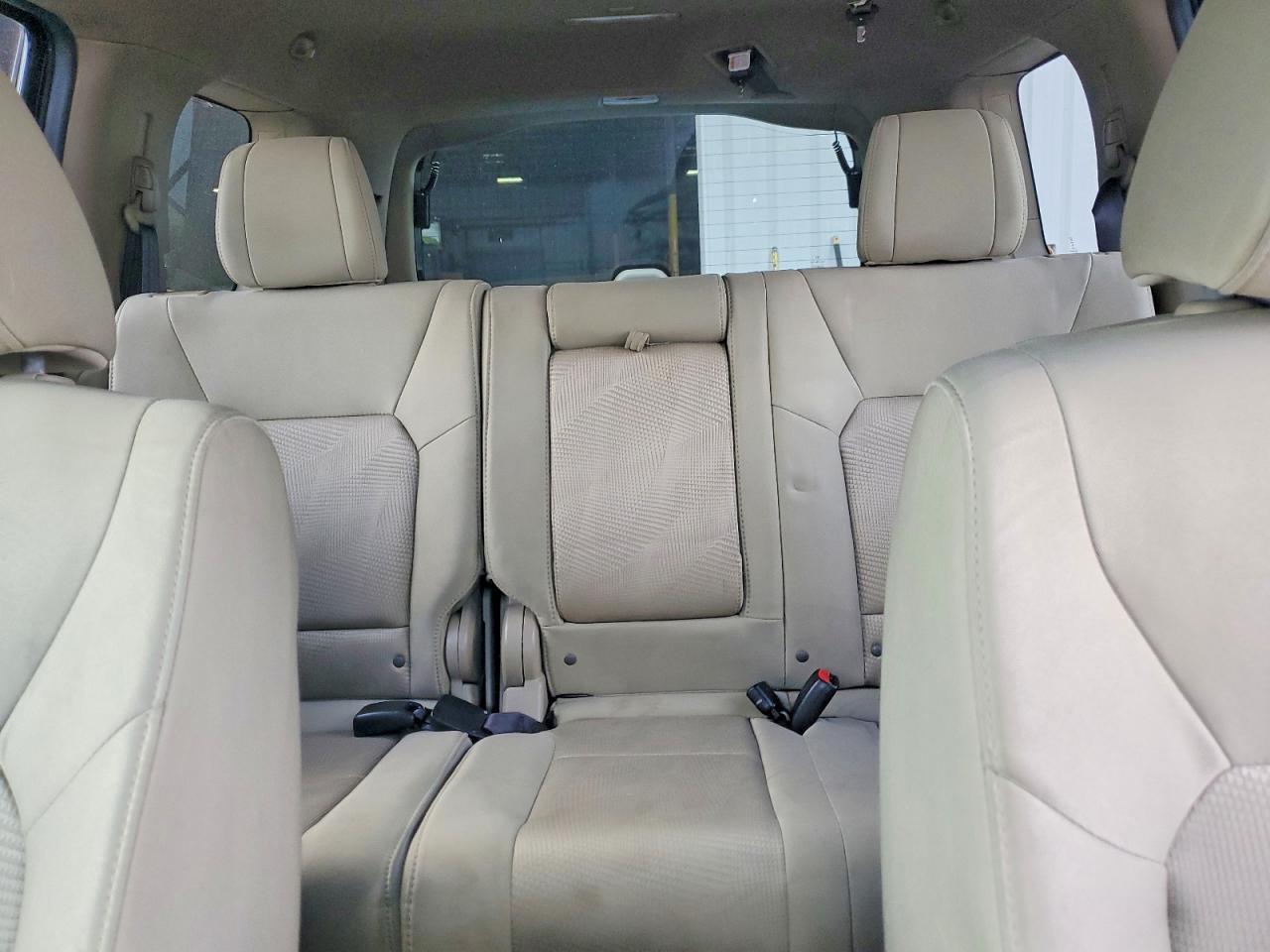2012 Honda Pilot lx