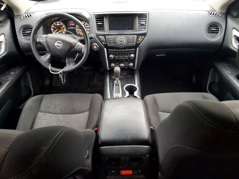 2020 Nissan Pathfinder s