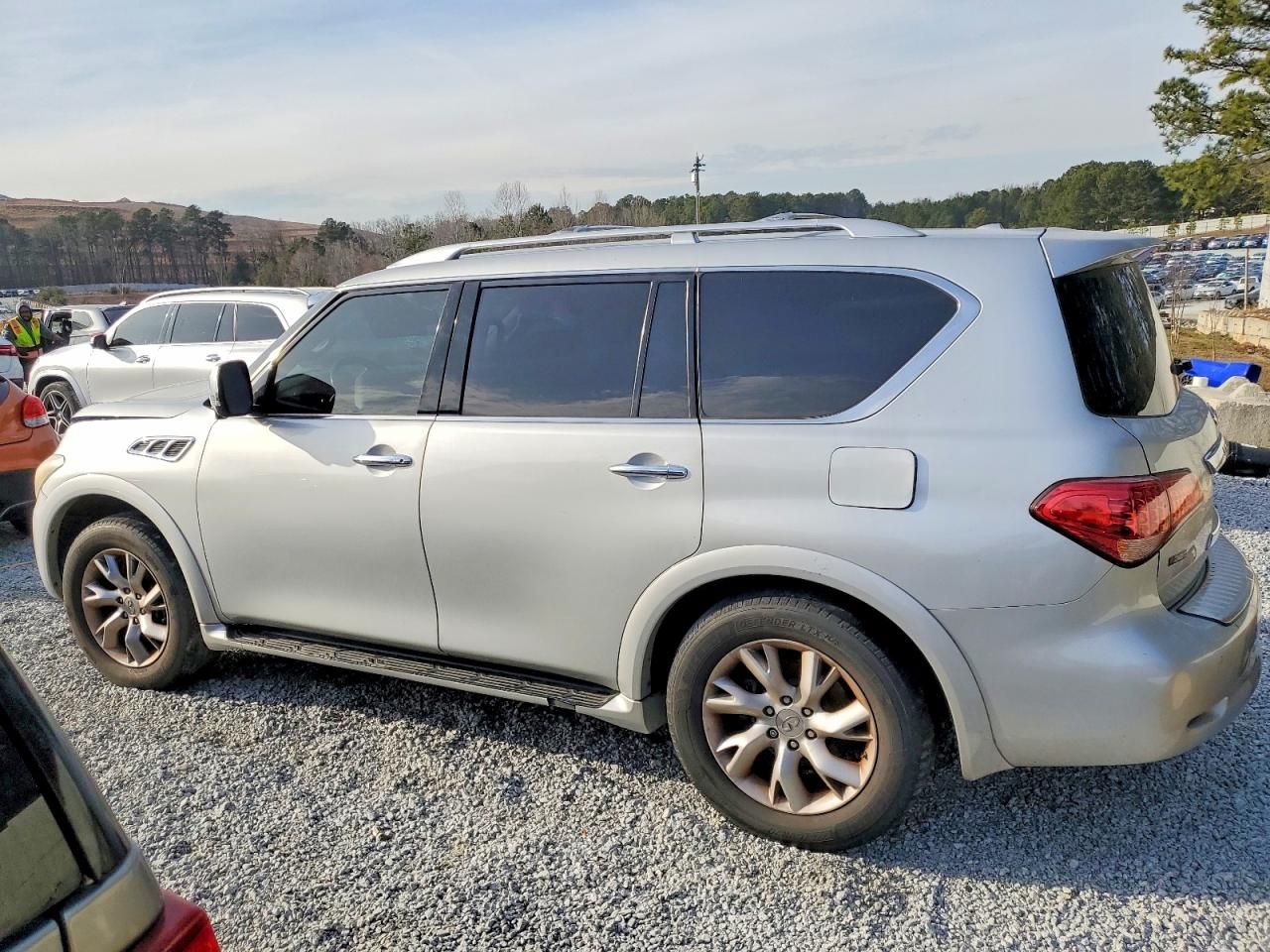 2011 Infiniti Qx56