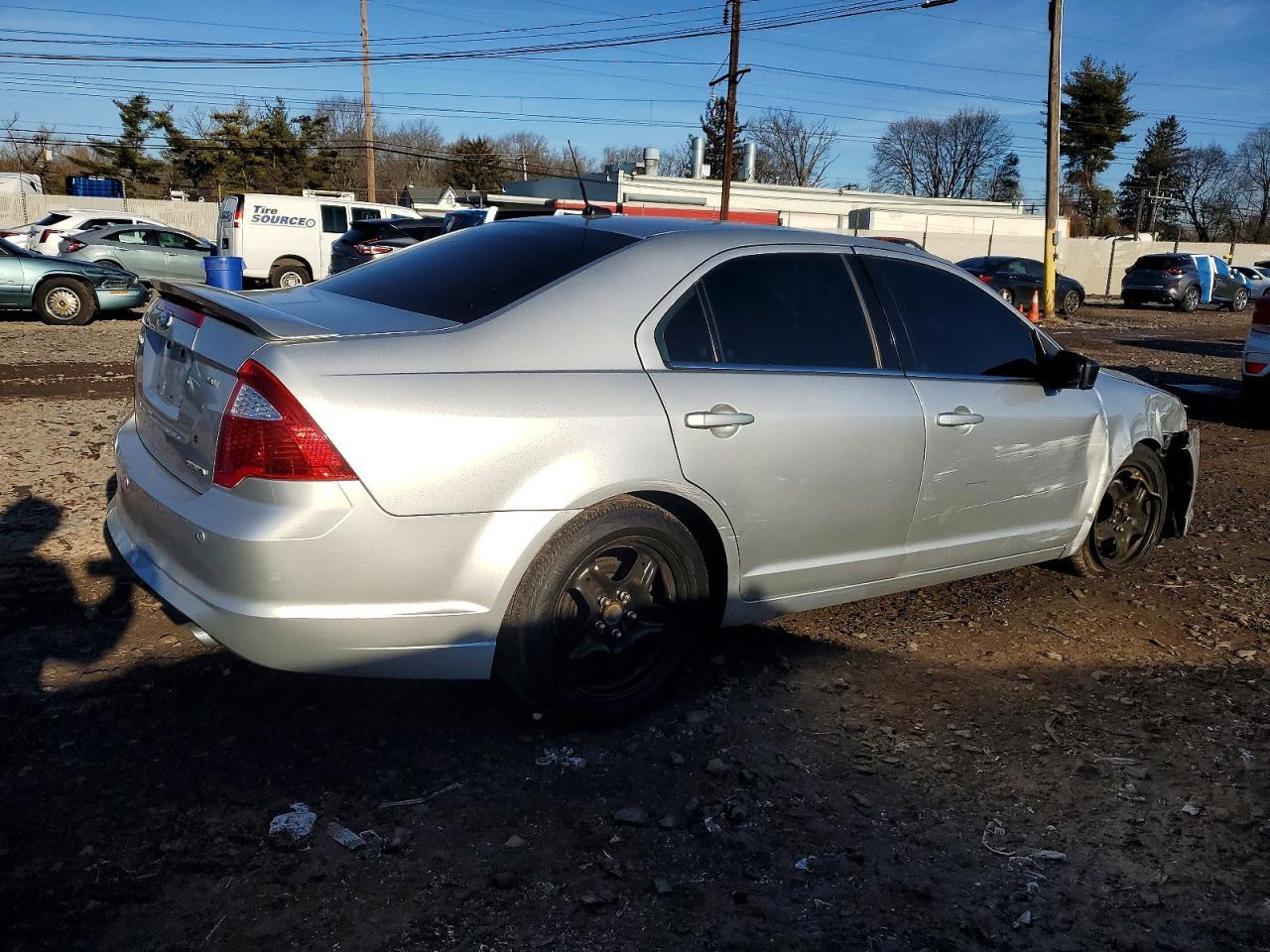 2011 Ford Fusion se
