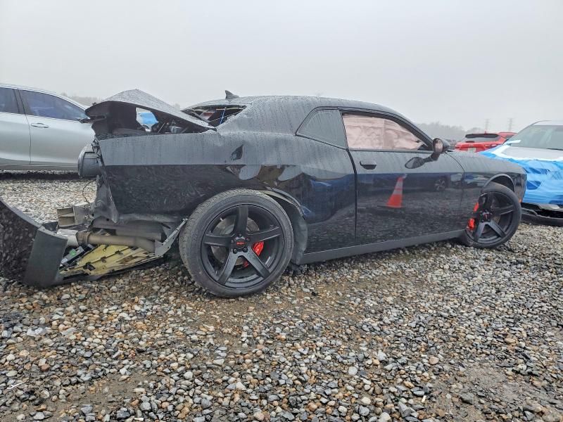 2016 Dodge Challenger srt 392