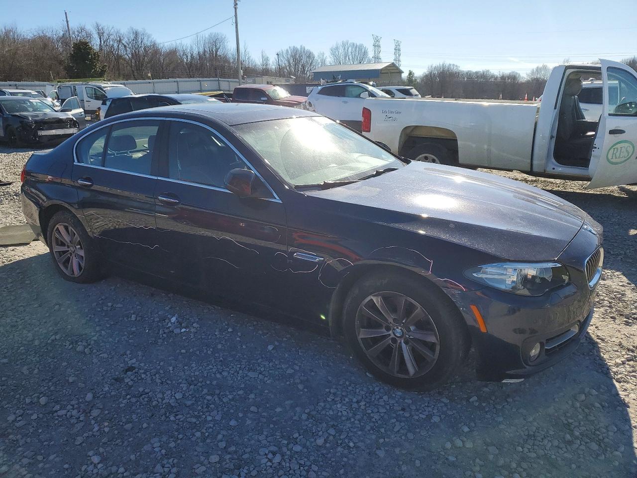 2016 BMW 528 xi