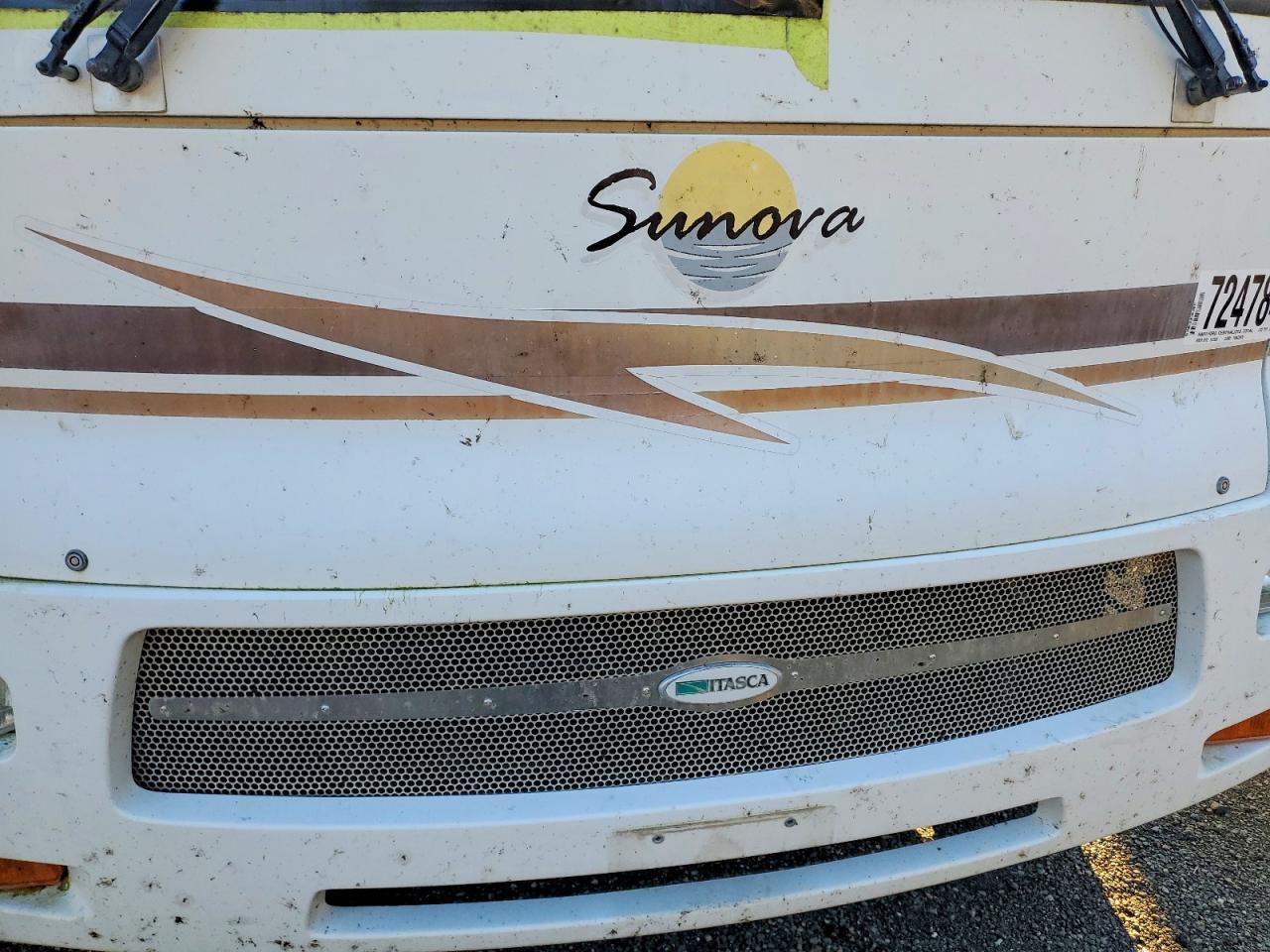2006 Itasco 2006 Workhorse Custom Chassis Motorhome Chassis W1