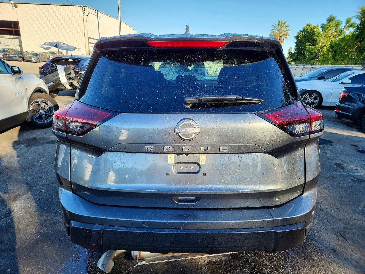 2025 Nissan Rogue sv