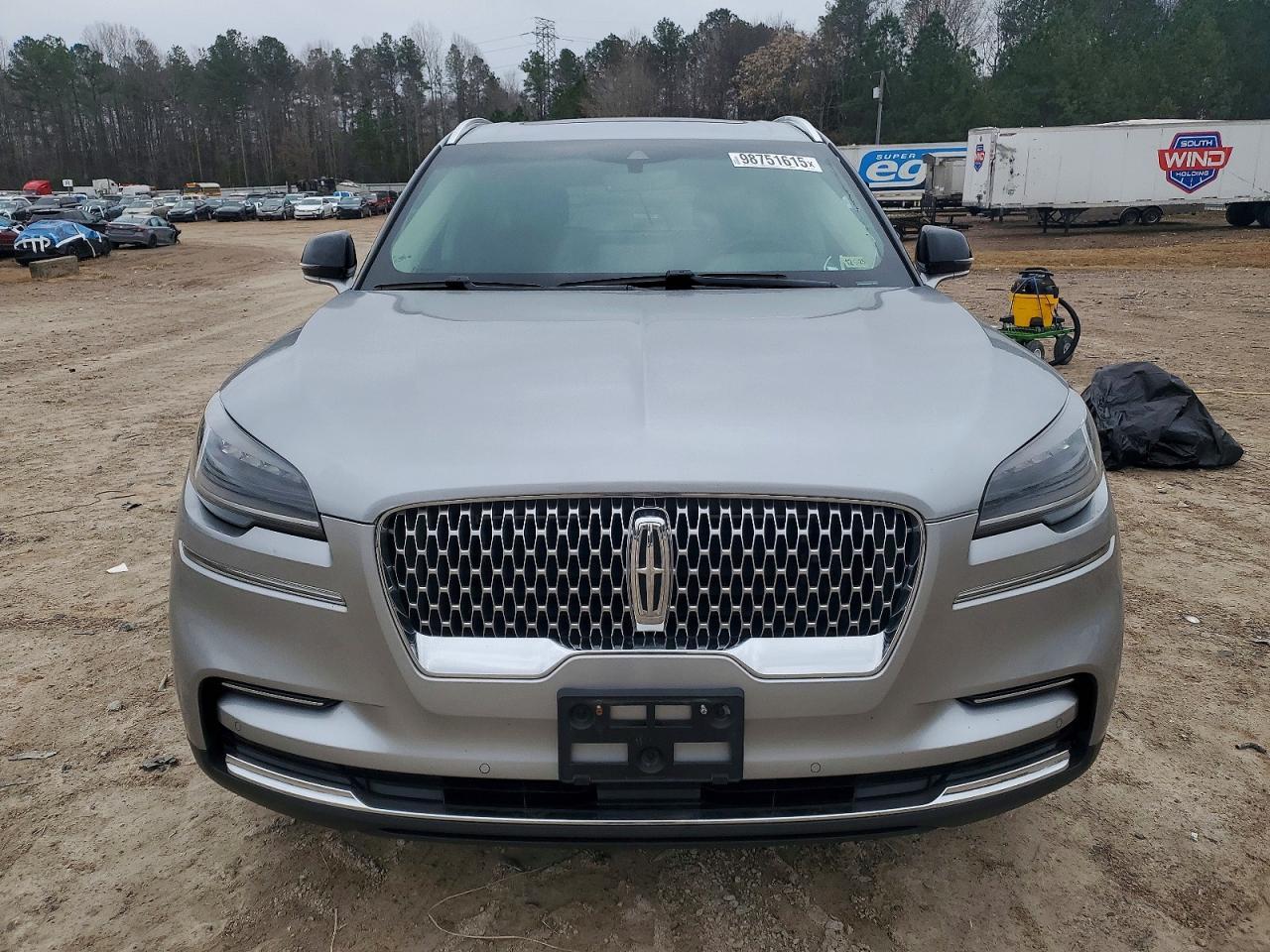2023 Lincoln Aviator