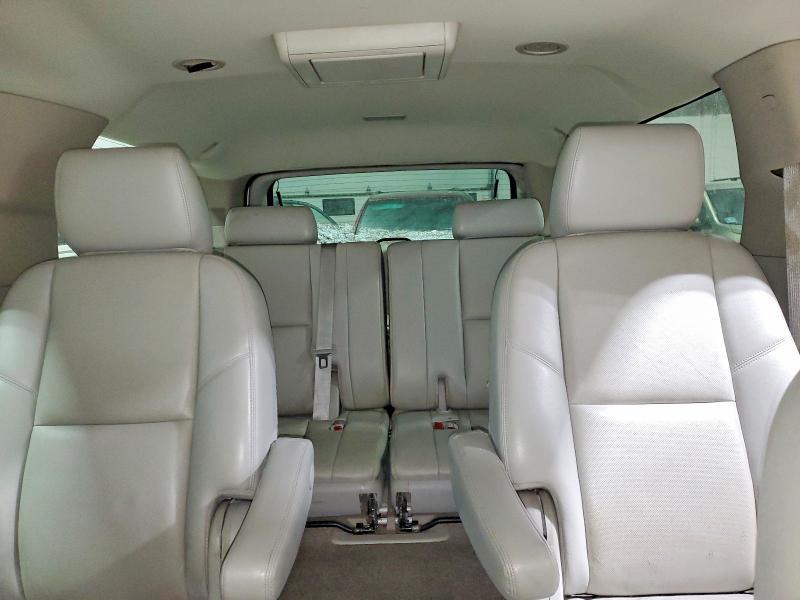2012 Chevrolet Suburban K1500 ltz
