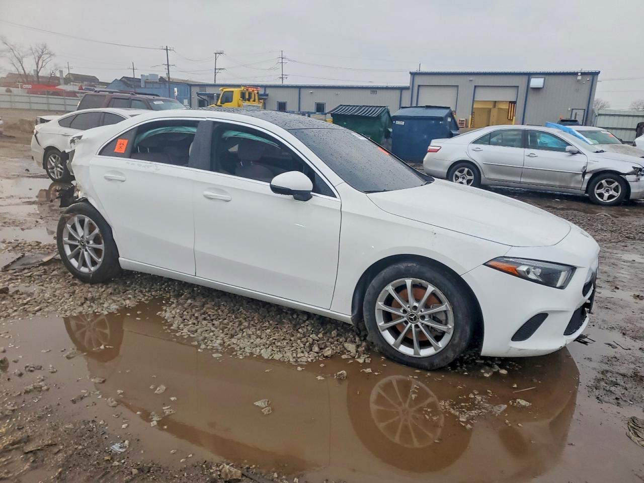 2022 Mercedes-Benz A 220