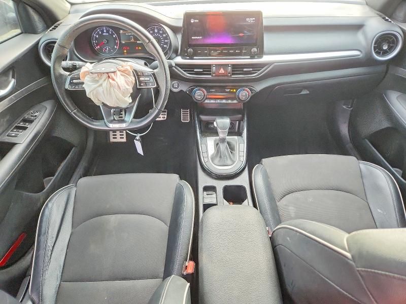 2022 KIA Forte gt Line