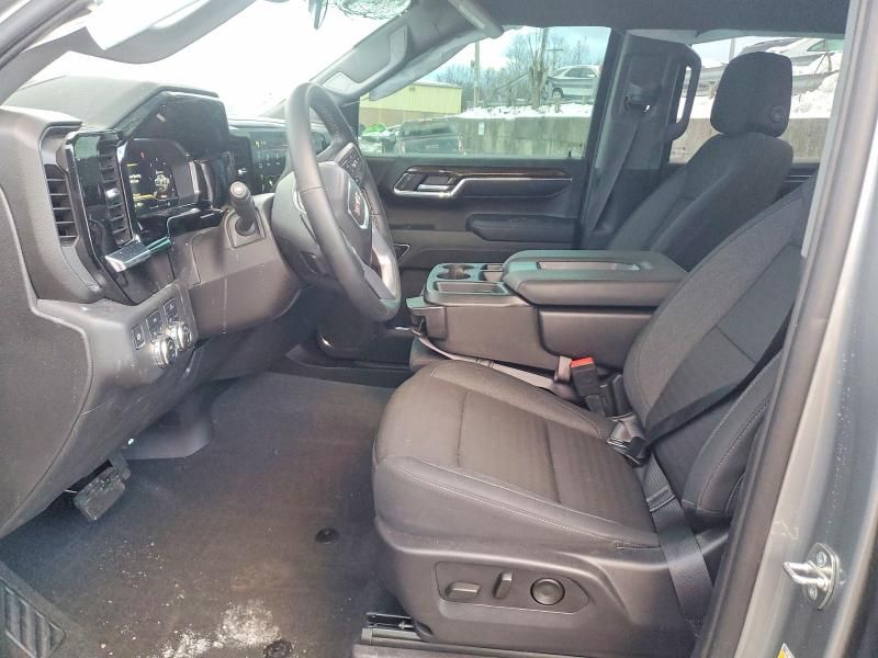 2024 GMC Sierra K1500 Elevation