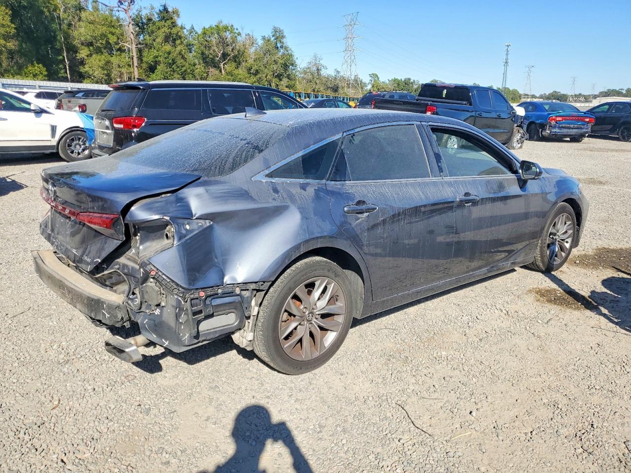 2020 Toyota Avalon xle