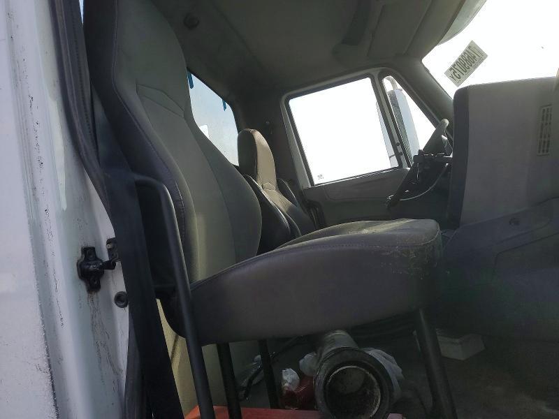 2017 International Prostar Semi Truck