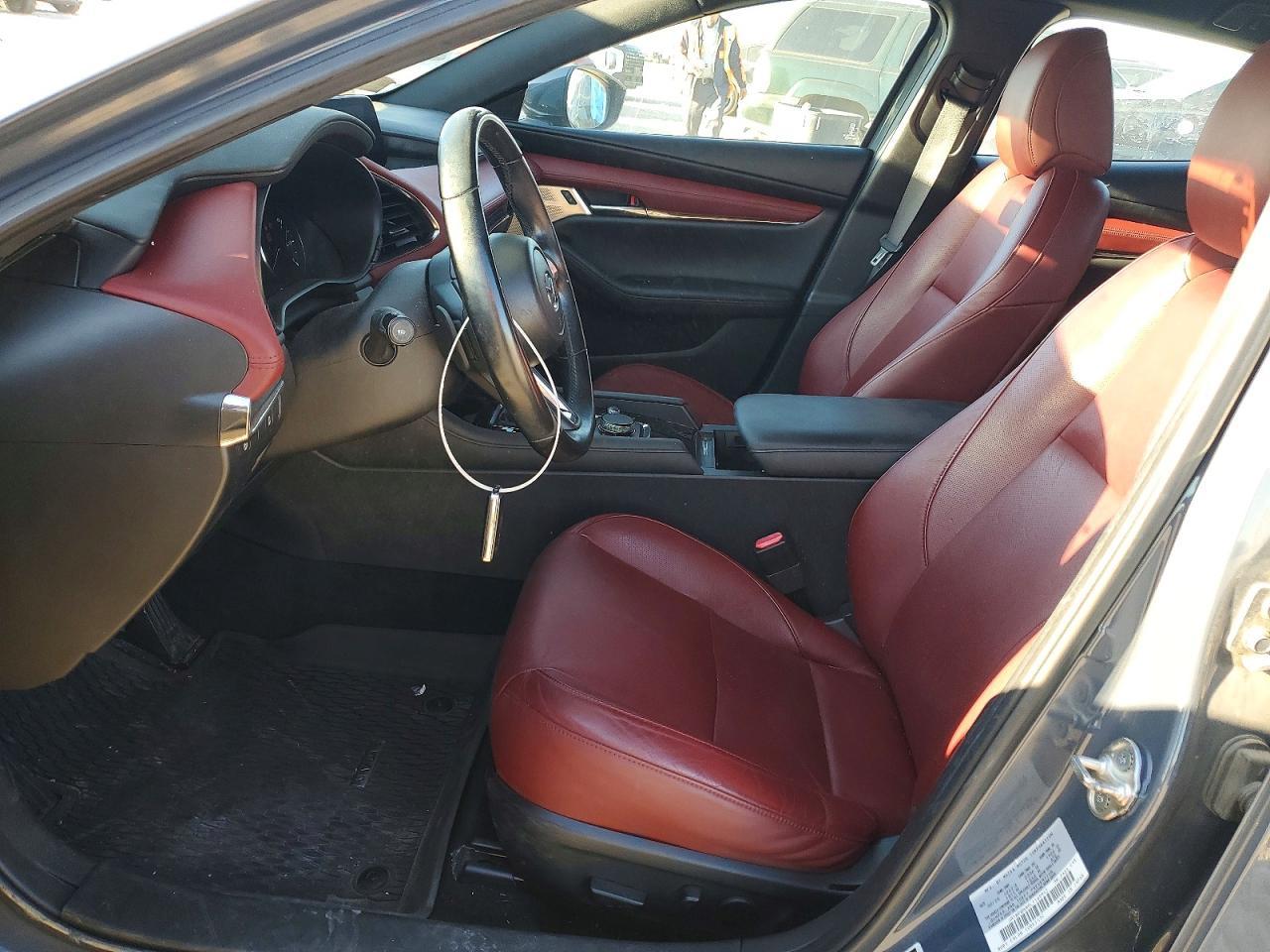2020 Mazda 3 Premium