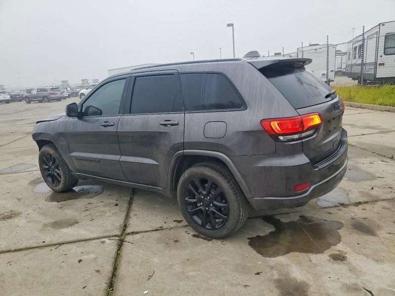 2020 Jeep Grand Cherokee Laredo