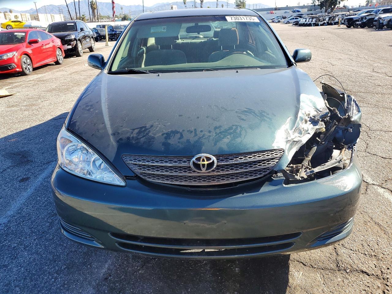 2002 Toyota Camry le