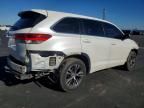 2018 Toyota Highlander le