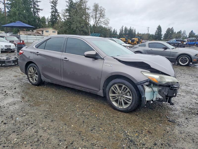 2015 Toyota Camry Hybrid se