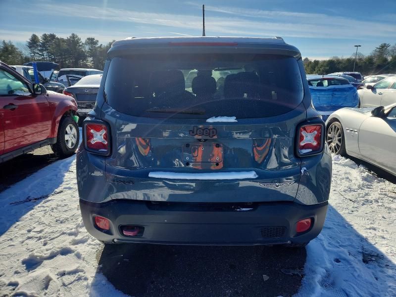 2017 Jeep Renegade Trailhawk