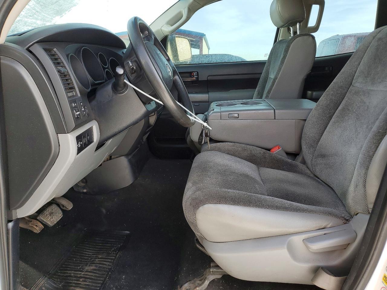 2011 Toyota Tundra Double cab SR5