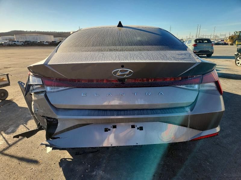 2022 Hyundai Elantra sel